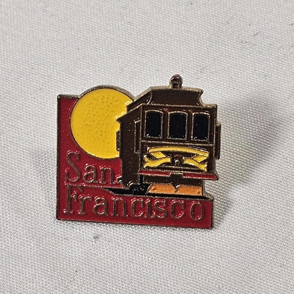 Vtg SAN FRANCISCO HAT LAPEL PIN PIN BACK USED Enamel Gold Tone CA